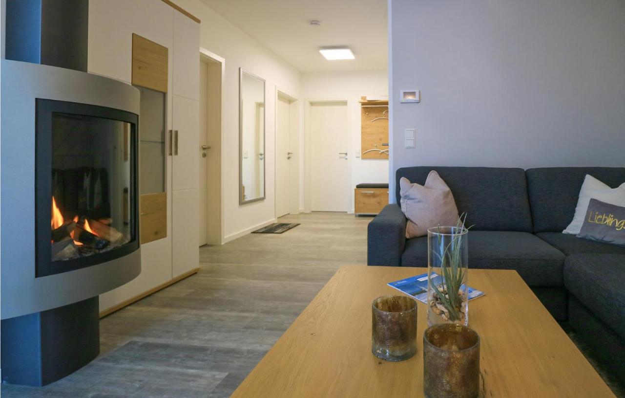 2 Bedroom Cozy Apartment In Rechlin Exterior photo