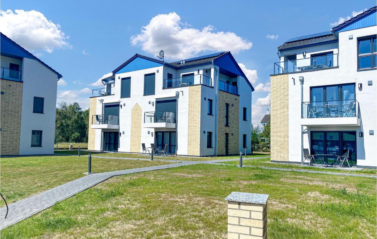 2 Bedroom Cozy Apartment In Rechlin Exterior photo